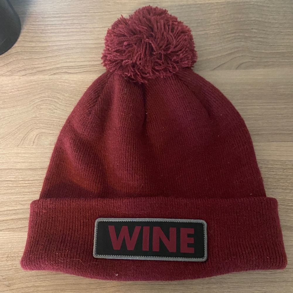 Coal brand “WINE” beanie